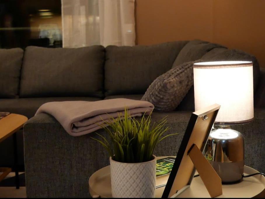 Modern And Central Apartment - Solsiden Trondheim - Up To 6 People מראה חיצוני תמונה