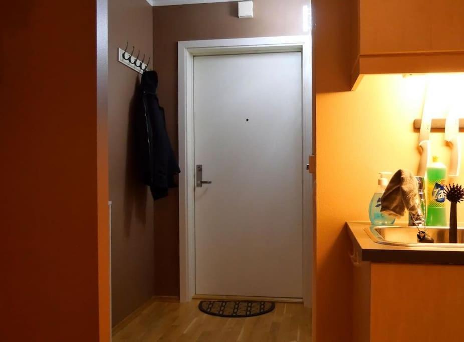 Modern And Central Apartment - Solsiden Trondheim - Up To 6 People מראה חיצוני תמונה